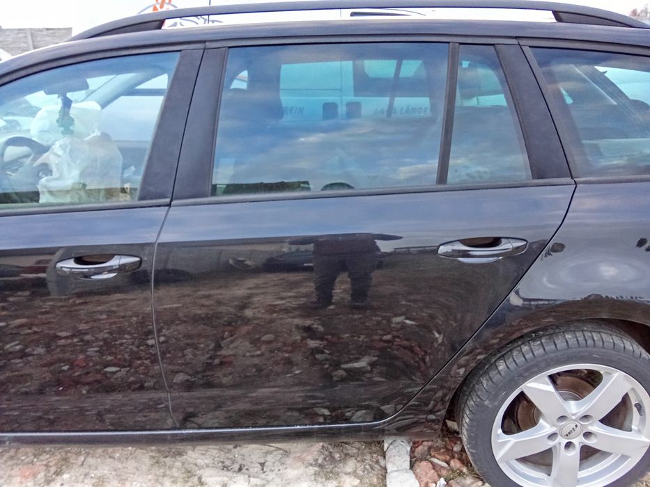 Skoda Octavia III drzwi tylne lewe kod lakieru LF9R  kombi