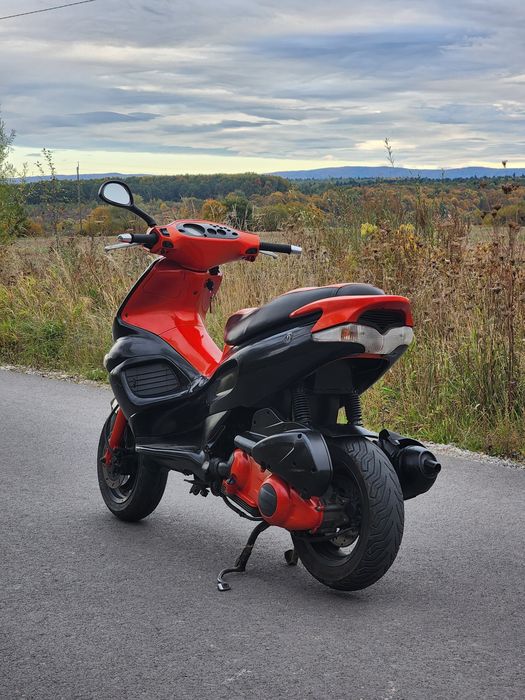 GILERA runner VXR 200