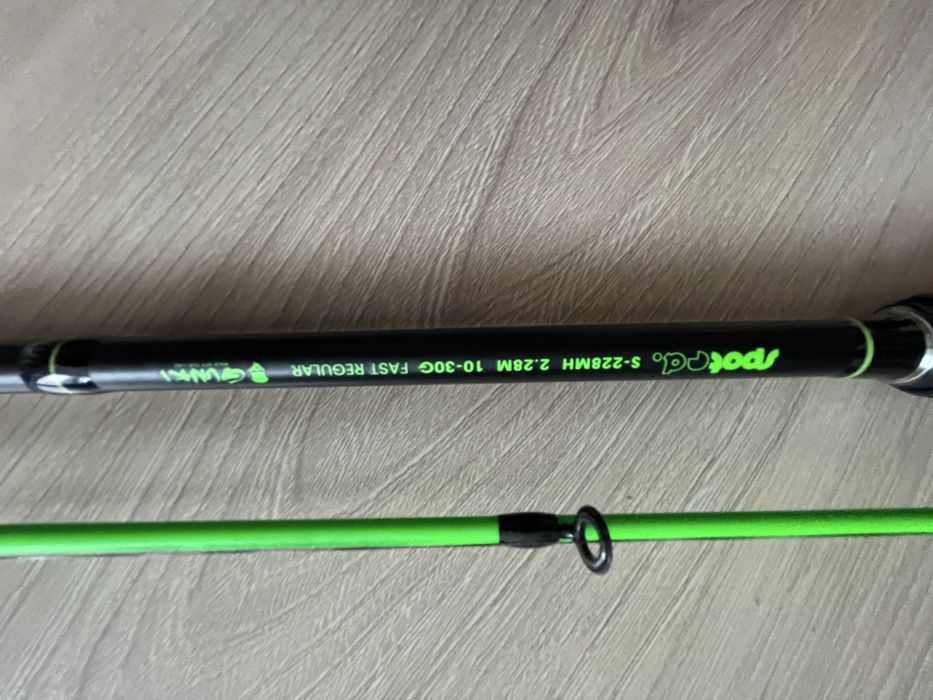 Wędka spinningowa i kołowrotek Gunki Spoted 2.28 m