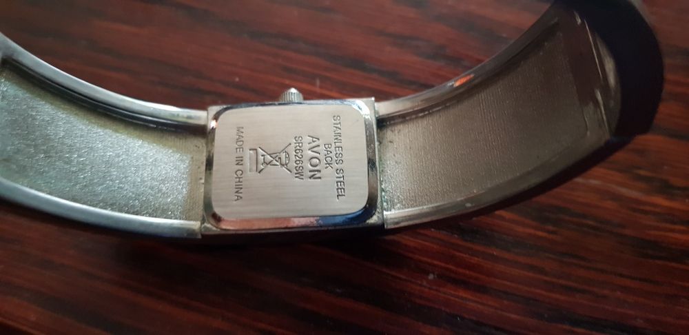 Zegarek branzoleta avon
