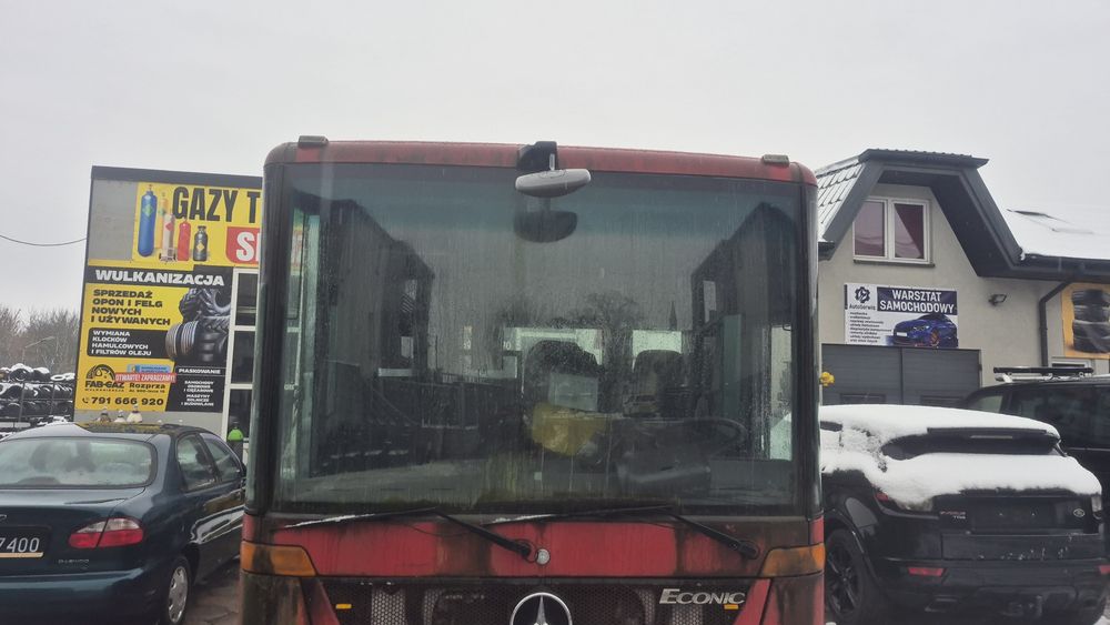 Szyba czołowa / przednia Mercedes Econic 2012