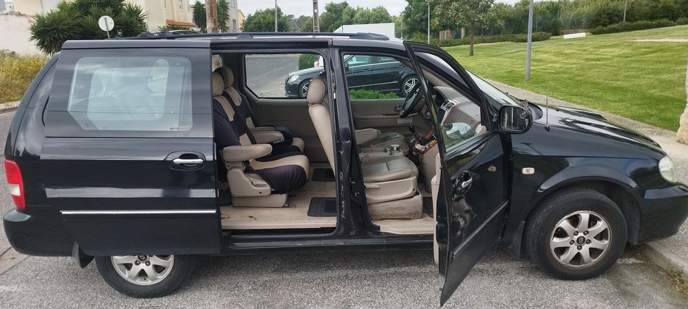 Kia Carnival 2.9  CRDI