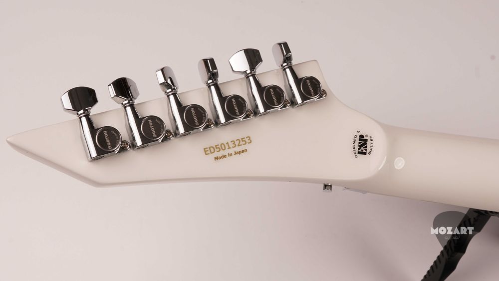 EDWARDS E-ALEXI SCYTHE Alexi Laiho Signature - White with Black Pin Stripe - Made in Japan