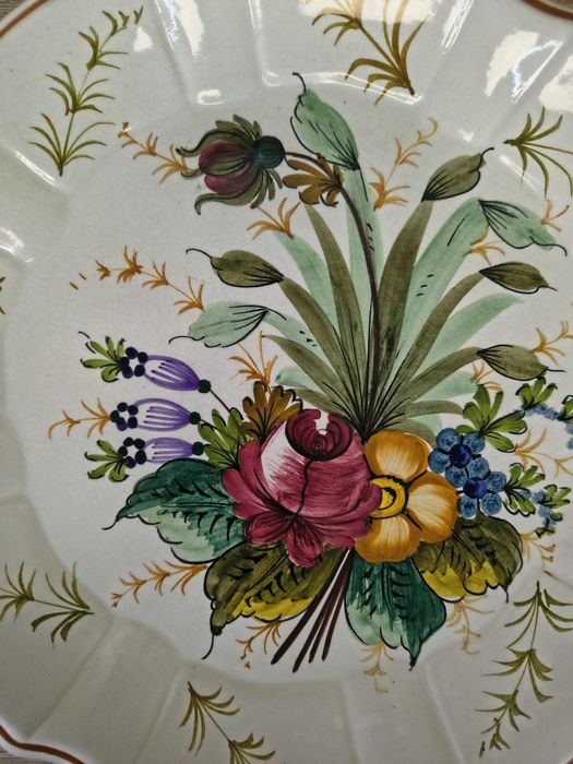 Talerz dekoracyjny Bassano – ręcznie malowany