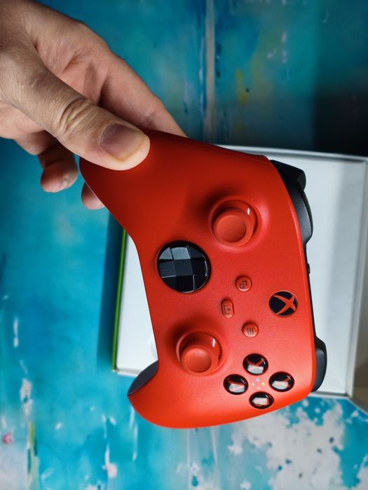 геймпад Xbox Wireless Controller Pulse Red