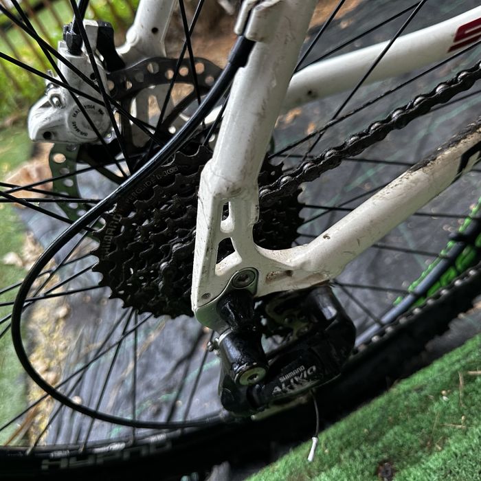 Vendo bike merida super leve  aro 26