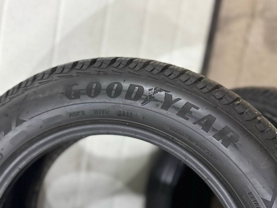 Зимові шини Goodyear Ultra Grip ICE 2 175/65 R14 86T M+S 2022 року