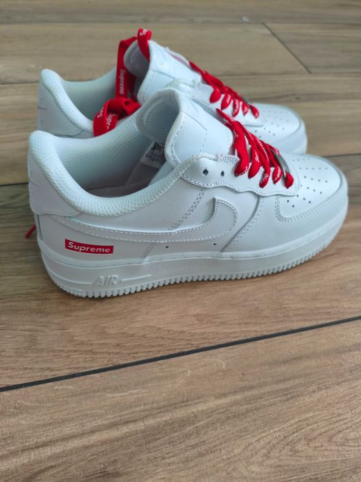 Nike air force 1 supreme