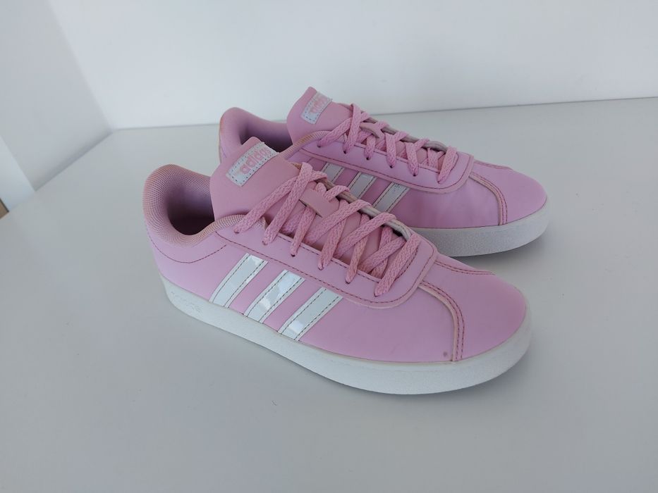 Buty trampki Adidas w rozmiarze 37 1/2