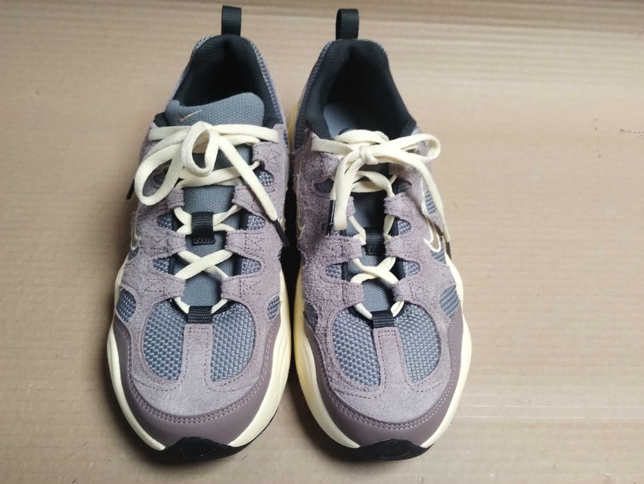 buty sportowe sneakersy 38,5 Nike Tech hera idealny stan
