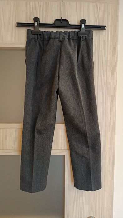 R. 104 spodnie w kant szare popielate eleganckie