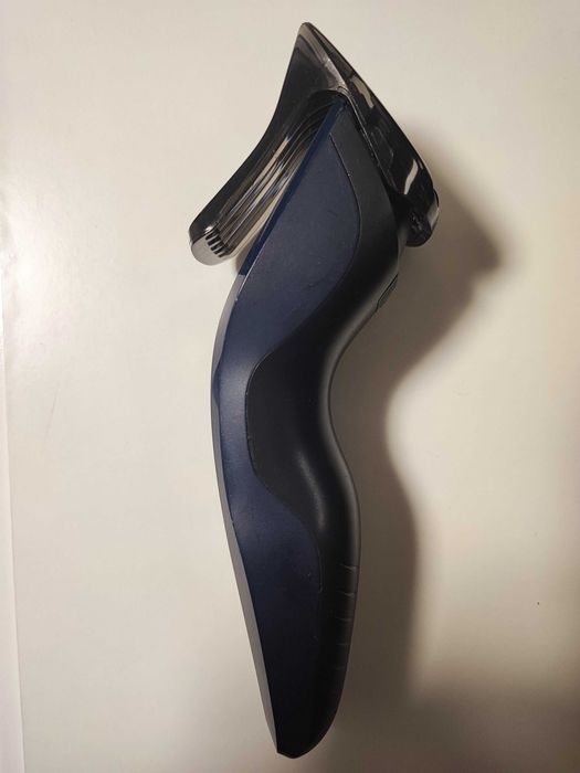 Машинка для стрижки PHILIPS HC3400/15 series 3000 отличное состояние