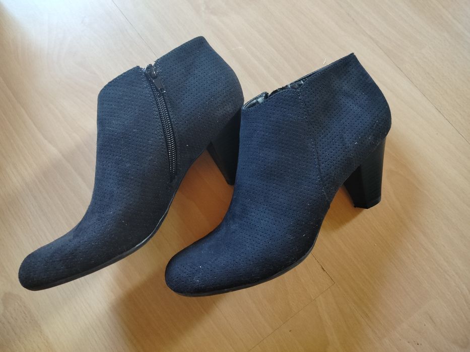 Botki na obcasie botki do kostki na zamek 39 Deichmann