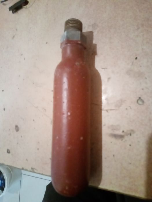Баллон пробивной углекислотный из огнетушителя