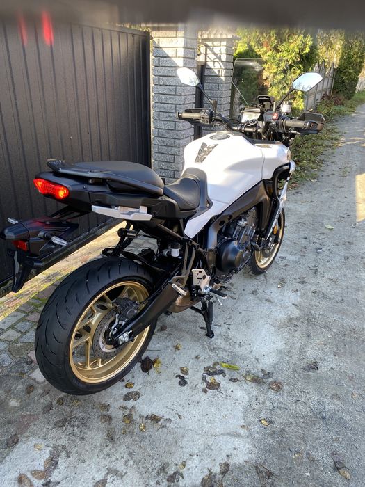 Yamaha tracer 900 gt mt 09