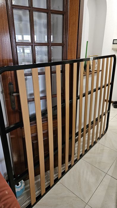 Cómoda + espelho + 2 mesas de cabeceira