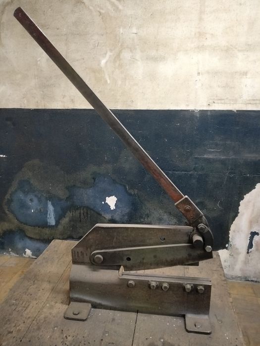 Máquina cortar chapa