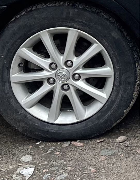 Комплект дисков Камри 40 б/у титан  Camry 40 3.5 r16 Camry 45 3.5 r 16