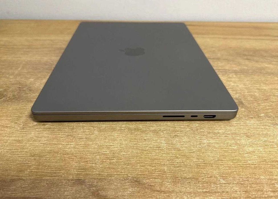 MacBook Pro 16 2021 M1 Max 64gb (32c gpu)