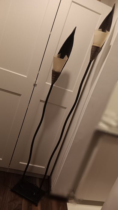 Biombo com iluminação mais candeeiro