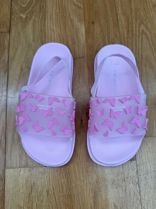 Дитячі шльопанці primark