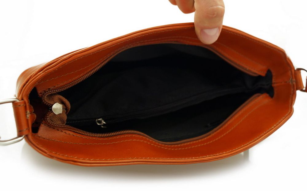 VERA PELLE torebka listonoszka duża klasyczna z paskiem V063 c.bordowa