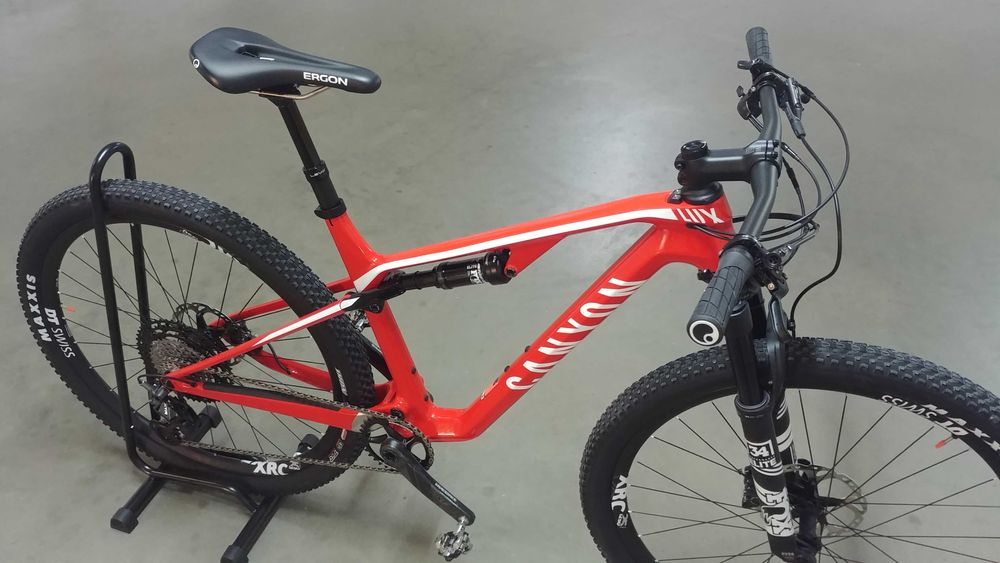 CANYON LUX CF SL 8.0 Race Team