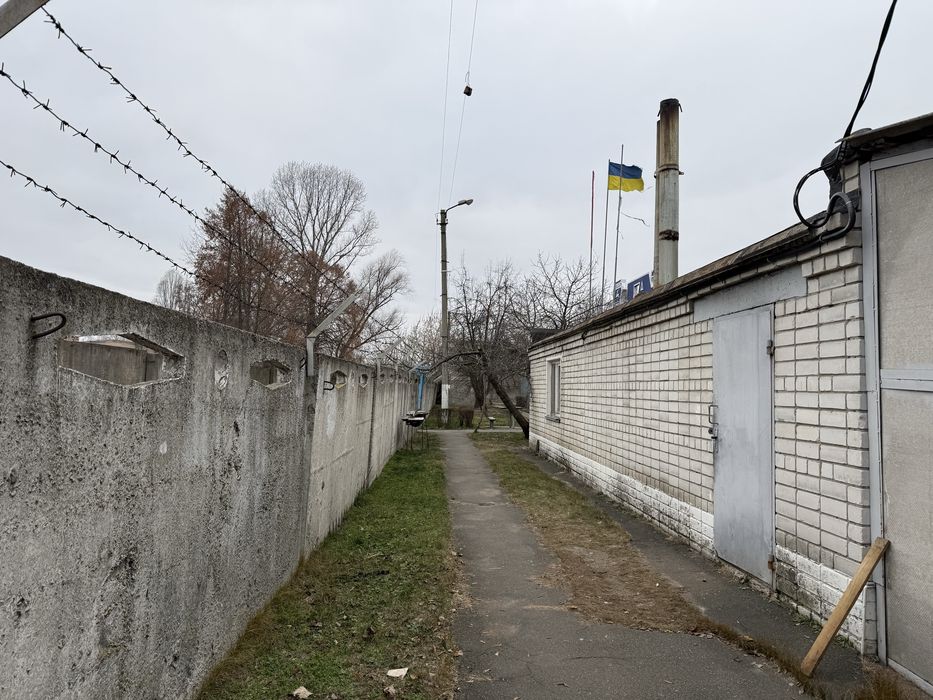 офісно-скадське приміщення 833м Чернігів вул. Робітнича 20