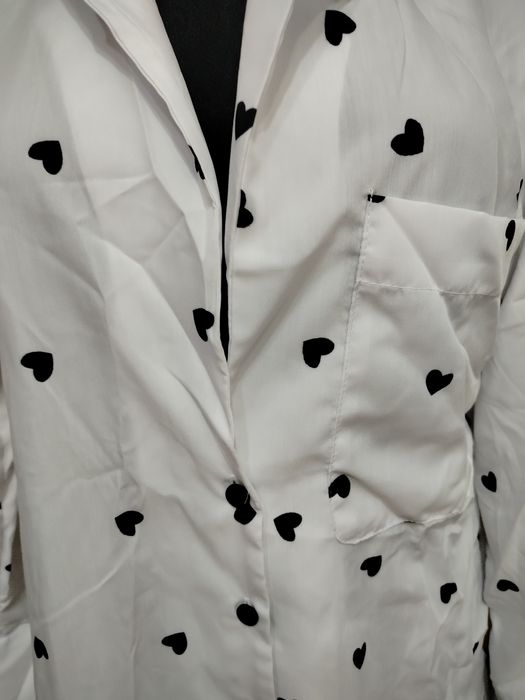Biała koszula w serca M/L