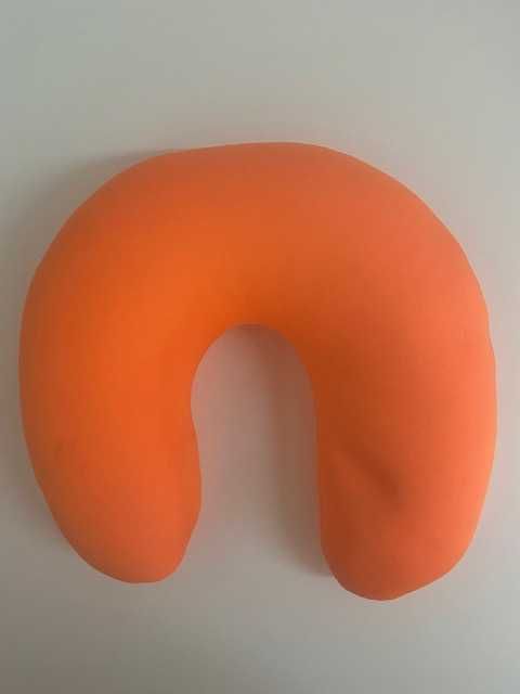 Almofadas e vendas viagens