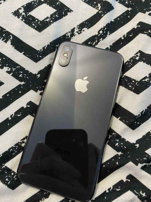 iPhone X 256GB czarny