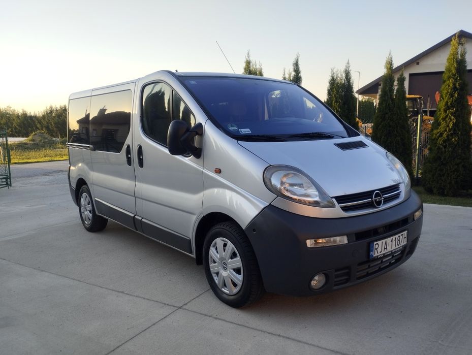 Opel Vivaro A 1.9 CDTI 2005 rok 9-osobowy