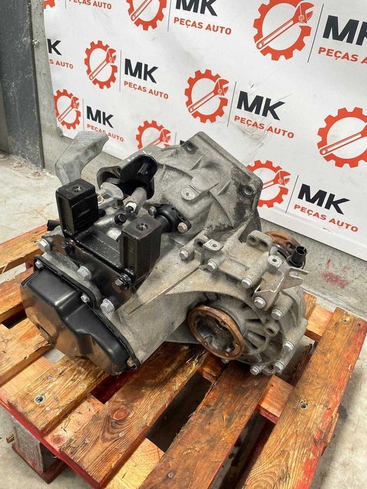 Caixa velocidades Seat Ibiza/Skoda Rapid/Audi A1/Polo 1.6TDI Ref:MZL