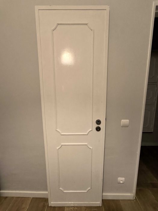 Porta de madeira branca 188,6 cm x 64,3 cm