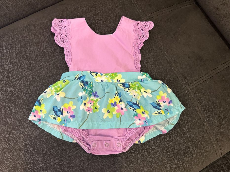 Macacão / Vestido para menina (18-24M)