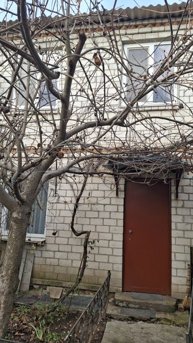 Продаётся 2- х этажный дом ул.Спасская.