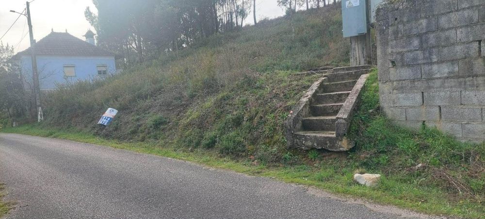 Terreno 1073M2  , URQUEIRA , vendo ou troco
