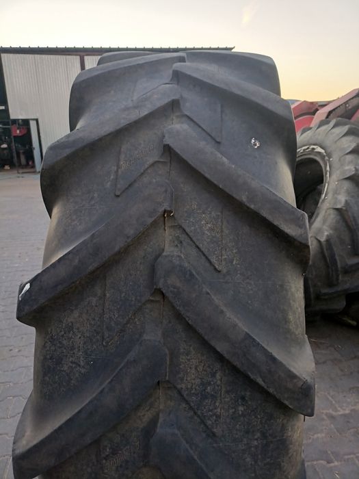 Opony rolnicze 18.4r38 Michelin multibib Taurus