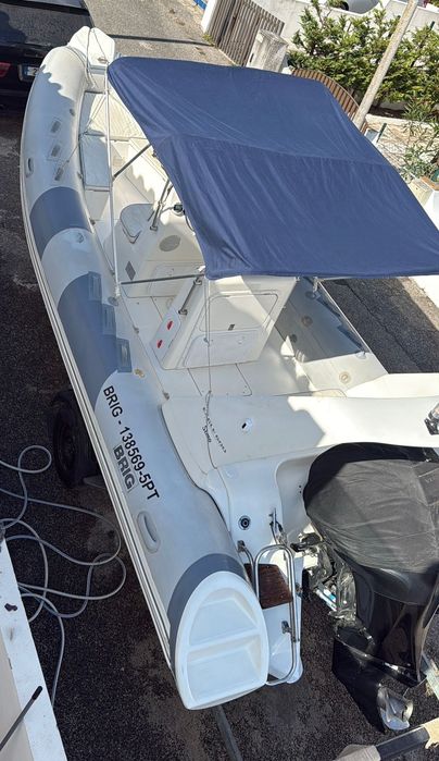 Semi-Rigido BRIG 600, Motor Mercury Verado 150cv