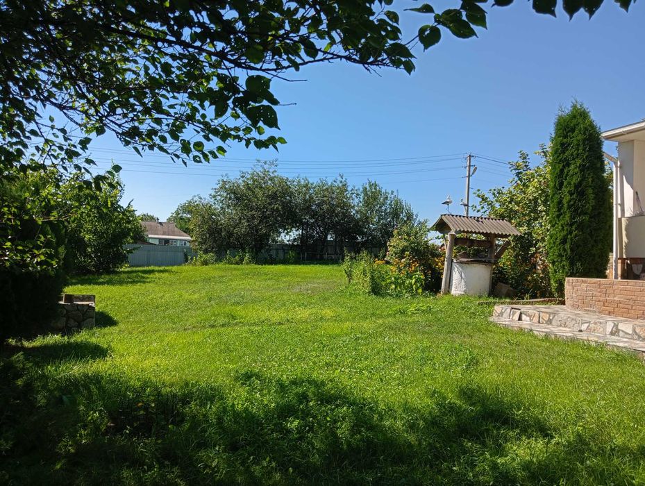 Будинок в екологічній, спокійній місцевості біля річки та заповідника