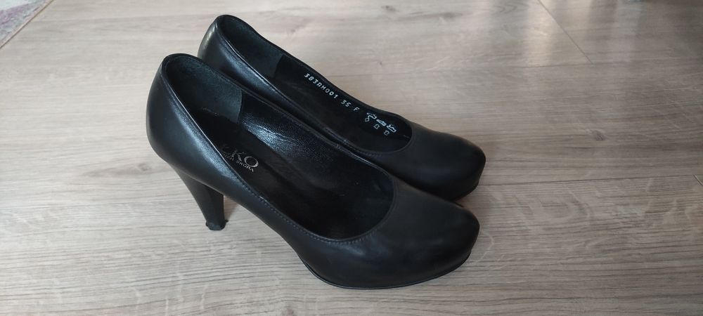 Buty damskie na obcasie Ryłko rozmiar 35