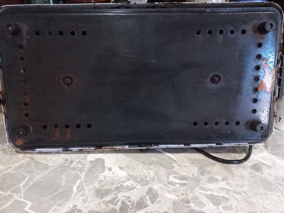 Продам б/у двухконфорочные  электроплиты.