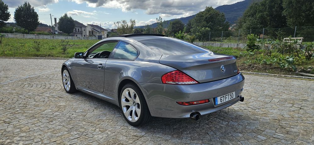 BMW 635d - Teto Panorâmico!