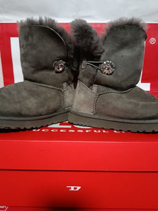 Женские уги Australia UGG ориг.100 проц.р.39