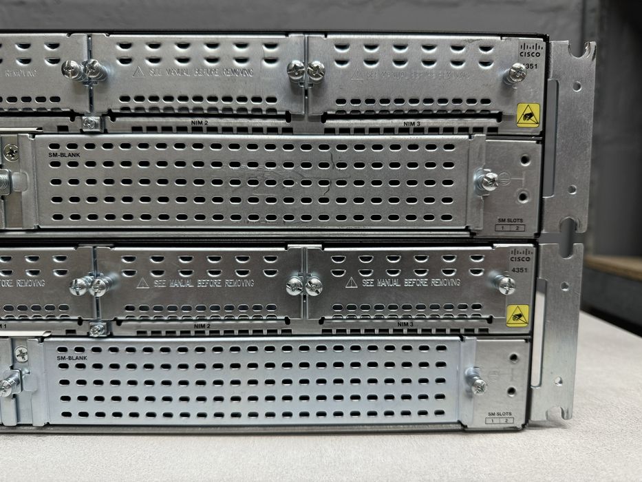 Маршрутизаторы Cisco ISR4351/K9(лицензии- Permanent) безнал/гарантия