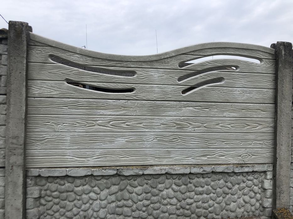 Бетонна огорожа стовпчики доставка