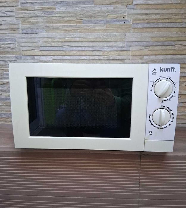 Vende-se Micro-Ondas Kunft