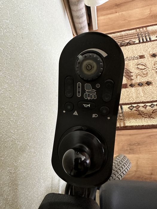 Wózek inwalidzki akumulatorowy