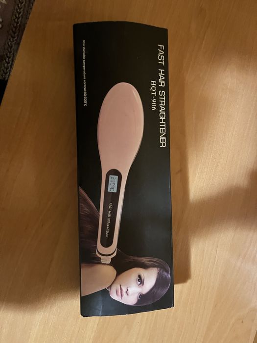 Щітка випрамляч волосся