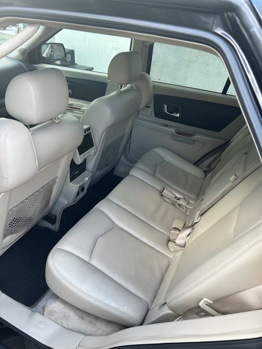 Cadillac SRX 4.6 V8 325km + LPG, 4x4, automat, super stan, zamiana